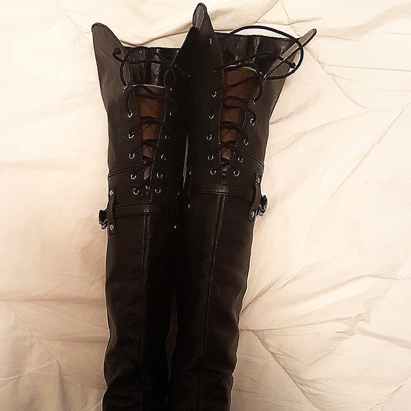 BCBG Boots - Picture 9 of 13